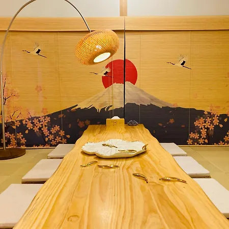 Appartement 竹の隠れ家：自然豊かな遊歩道ある完全貸切一軒家、静寂と利便性が交わる場所、芦ノ湖まで車で10分- à Ashinoyu Extérieur photo