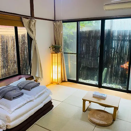 Appartement 竹の隠れ家：自然豊かな遊歩道ある完全貸切一軒家、静寂と利便性が交わる場所、芦ノ湖まで車で10分- à Ashinoyu Extérieur photo